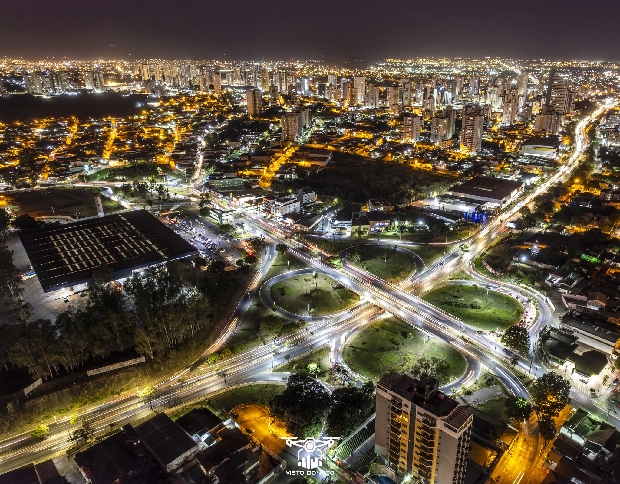 Luzes noturnas Rodoviária 2022
